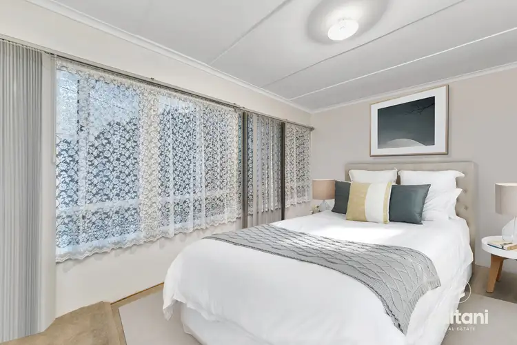 Sixth view of Homely house listing, 2 Peach Court, Doveton VIC 3177