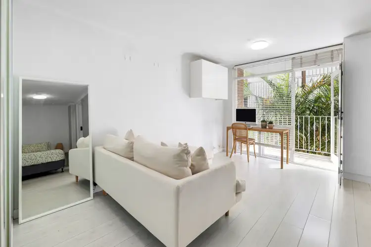Second view of Homely studio listing, 25/5-7 Esplanade, Elizabeth Bay NSW 2011