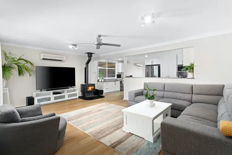 2 Cheltenham Avenue, Cambridge Park NSW 2747