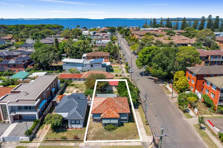 Fifth view of Homely house listing, 11 Norman Avenue, Dolls Point NSW 2219
