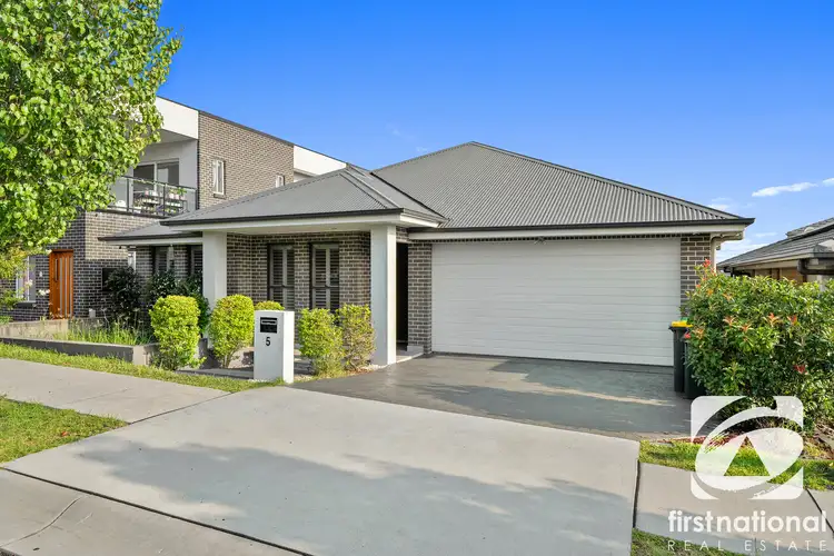5 Orlando Street, Oran Park NSW 2570