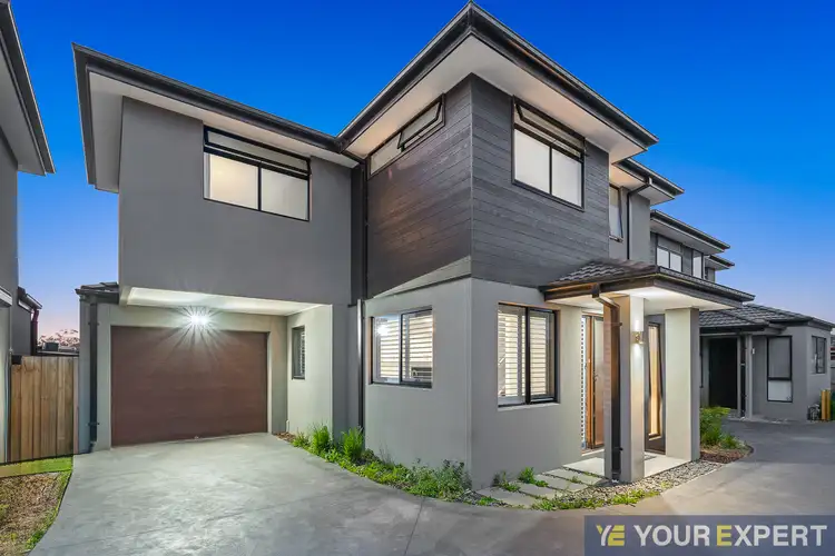 2/27 Somerville Road, Hampton Park VIC 3976