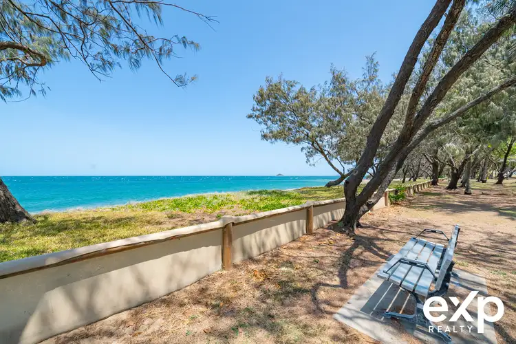 2A Robin Street, Slade Point QLD 4740