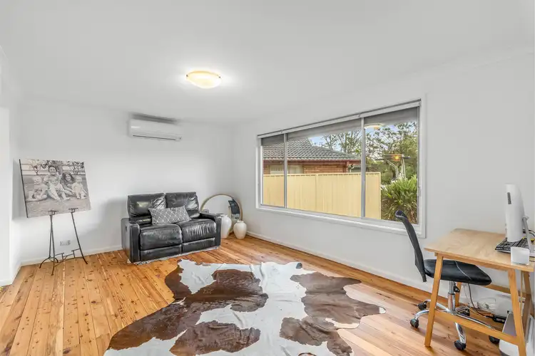 Fifth view of Homely house listing, 16 Young Close, Thornton NSW 2322