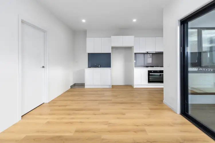 Fourth view of Homely townhouse listing, 3/2 Queen Street, Frankston VIC 3199