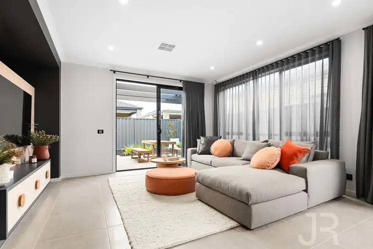 Fifth view of Homely house listing, 84 Karula Circuit, Clyde VIC 3978