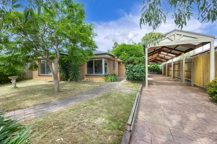 15 Erwin Drive