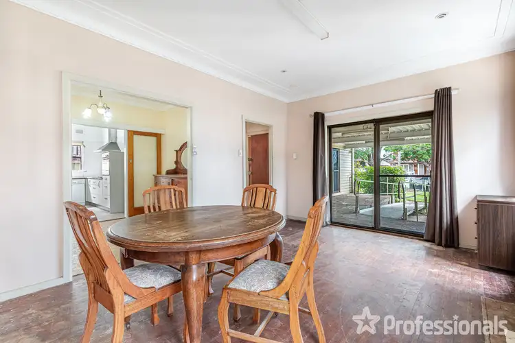 Sixth view of Homely house listing, 5 Chamberlain Road, Padstow NSW 2211