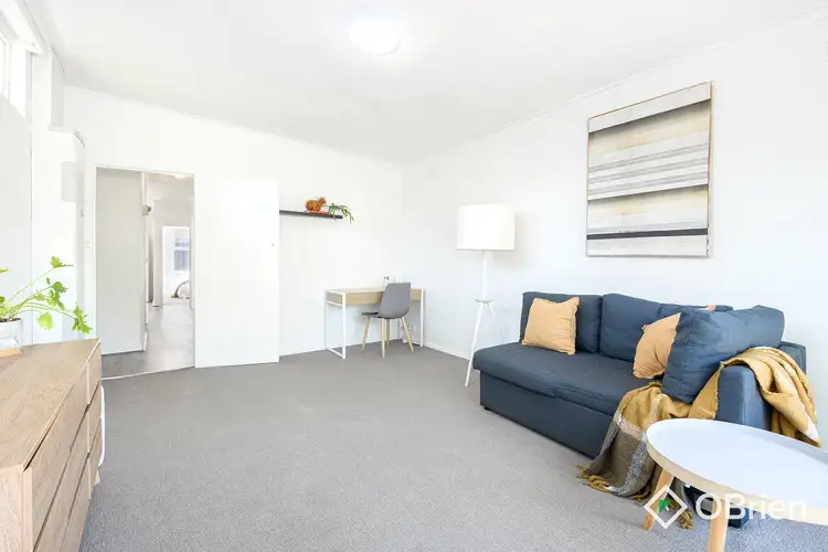 Fourth view of Homely unit listing, 2/13 Fairway Street, Frankston VIC 3199