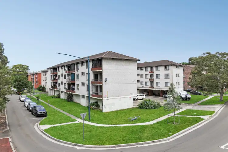 20/22 Remembrance Avenue, Warwick Farm NSW 2170