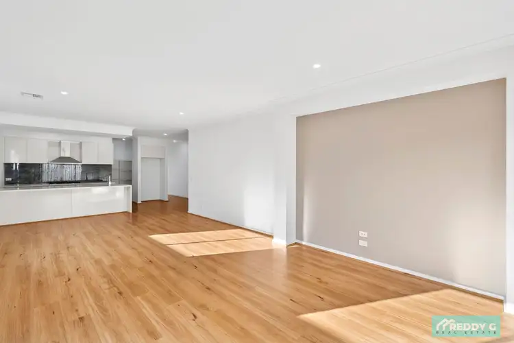 Fifth view of Homely house listing, 15 Dandelion Crescent, Rockbank VIC 3335