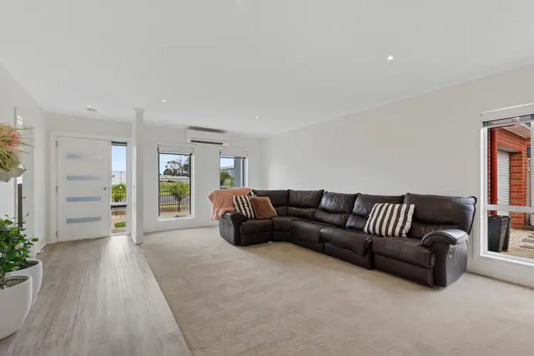 Second view of Homely house listing, 21 Hall Street, White Hills VIC 3550