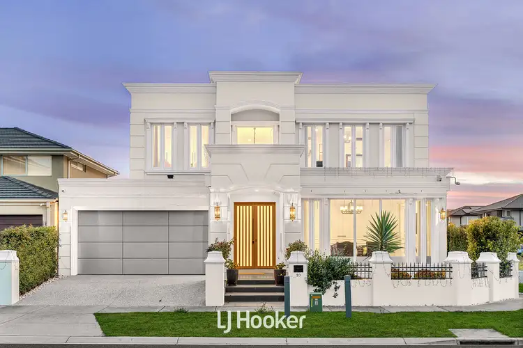 10 Emily Promenade, Keysborough VIC 3173