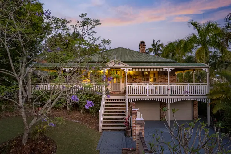 8 Oakmont Street, Robina QLD 4226