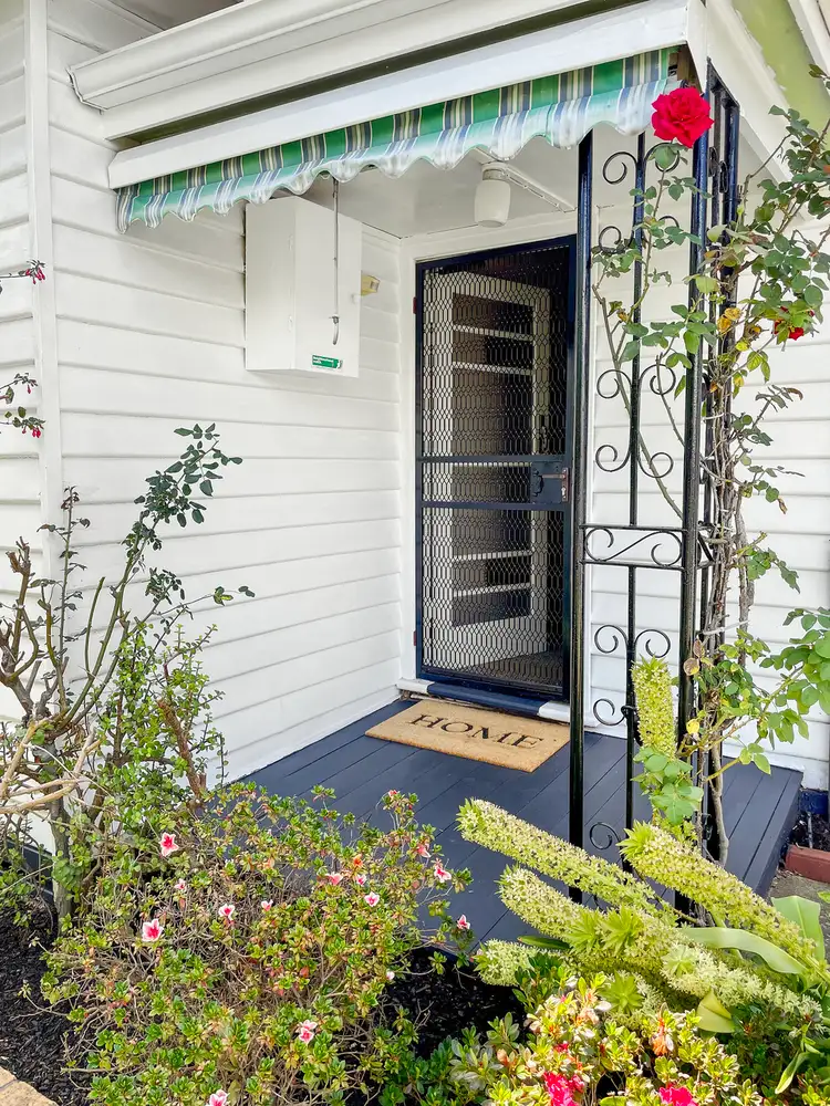 42 Henley Street, Pascoe Vale South VIC 3044
