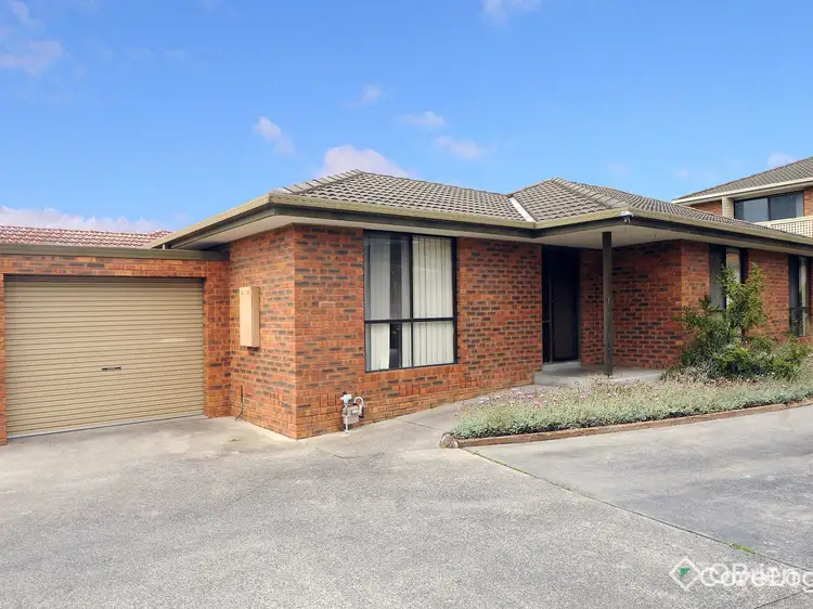 3/2 Vera Court