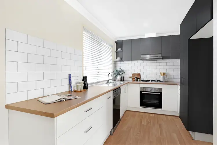 Fifth view of Homely house listing, 28 Highland Park Drive, Horsley NSW 2530