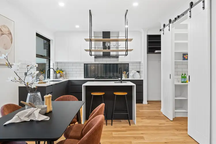 Fifth view of Homely house listing, 2 Abercrombie Avenue, Woodforde SA 5072