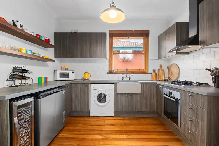 Third view of Homely apartment listing, 6/7 Robertson Avenue, St Kilda VIC 3182