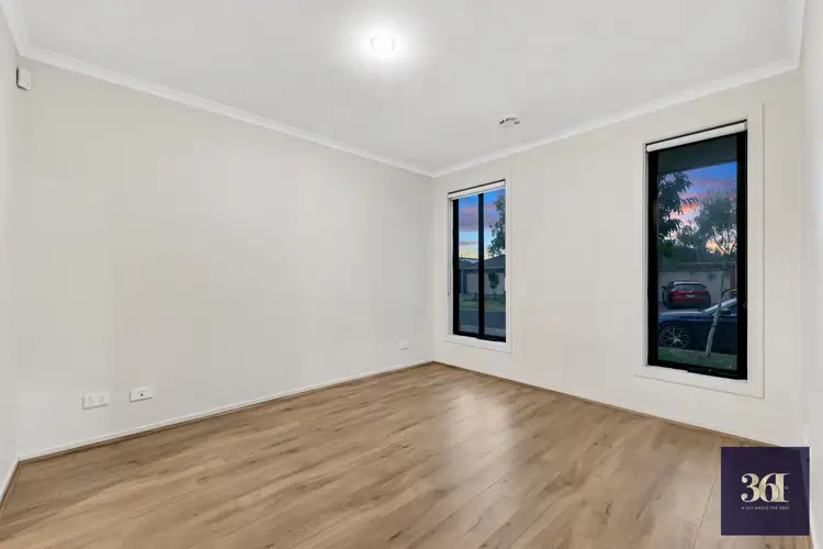 Fifth view of Homely house listing, 32 Tyler Crescent, Tarneit VIC 3029