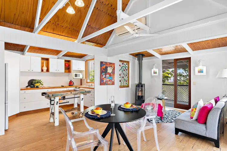 10 Lantana Lane, Mapleton QLD 4560