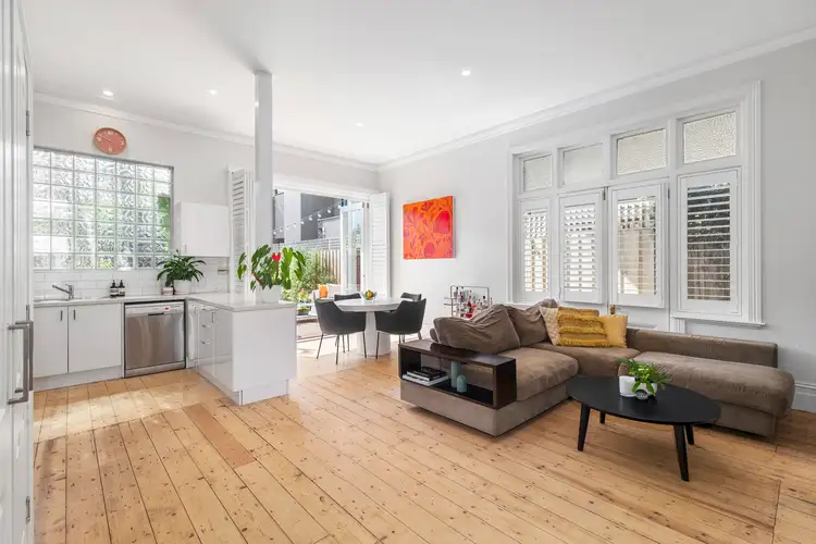 64A Marine Parade, Elwood VIC 3184