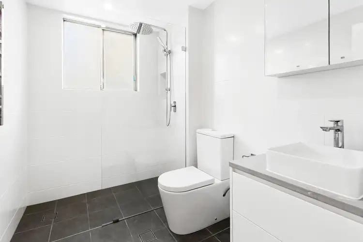 Fifth view of Homely apartment listing, 4/52 Oaks Avenue, Dee Why NSW 2099