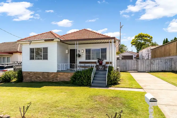 33 William Street, Telarah NSW 2320