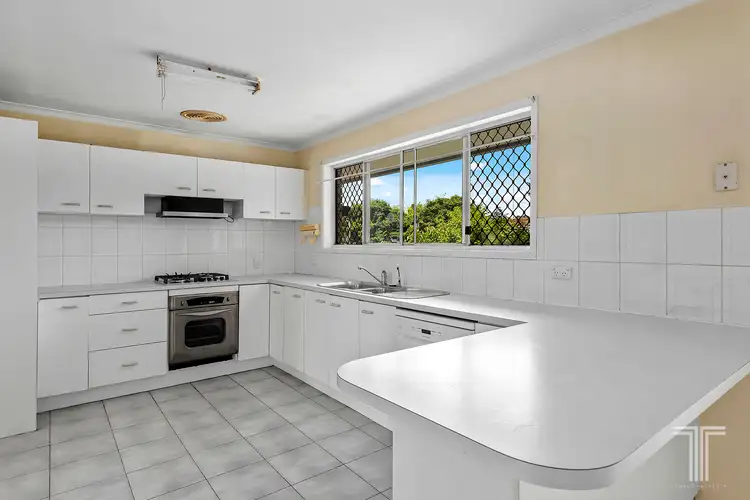 Fifth view of Homely house listing, 23 Bluebell Street, Mansfield QLD 4122