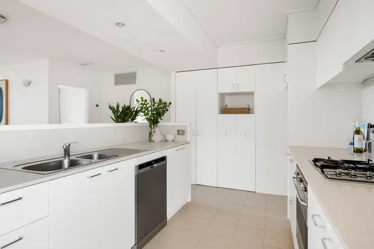 Sixth view of Homely apartment listing, 73/8 Wallen Road, Hawthorn VIC 3122