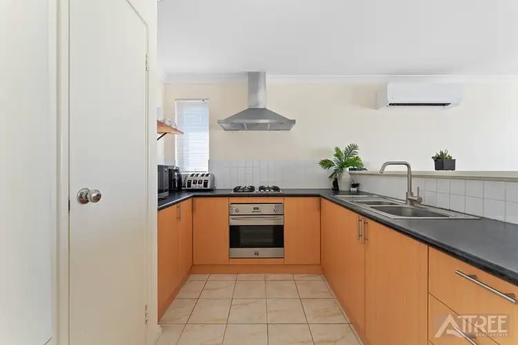 Fourth view of Homely house listing, 7/16 Bonito Place, Yangebup WA 6164