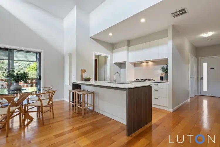 Main view of Homely townhouse listing, 2/5 Sidaway Street, Chapman ACT 2611