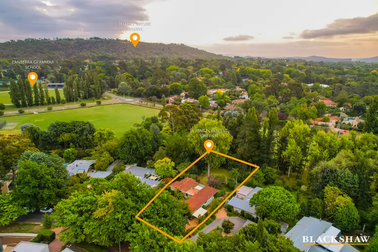 Second view of Homely house listing, 10 Jansz Crescent, Griffith ACT 2603