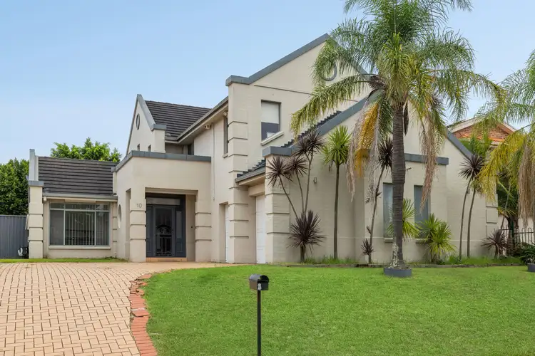 10 Kane Place, Casula NSW 2170