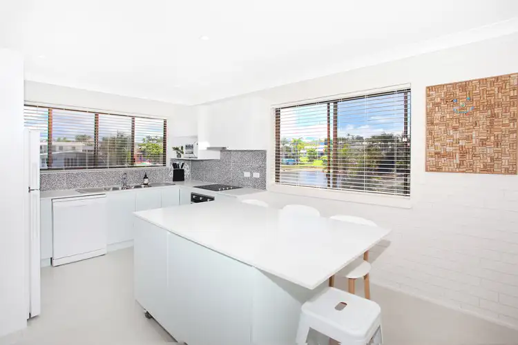 Second view of Homely unit listing, 4/21 Barooga Crescent, Mooloolaba QLD 4557