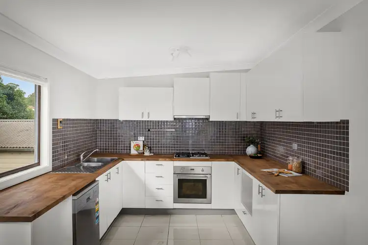 Fourth view of Homely house listing, 2 Linda Street, Seven Hills NSW 2147
