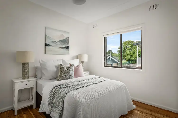 Sixth view of Homely house listing, 2 Linda Street, Seven Hills NSW 2147