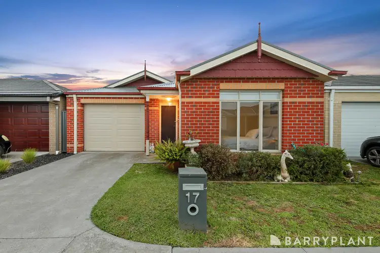 17 Manchester Circuit, Longwarry VIC 3816