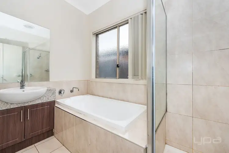 Fifth view of Homely house listing, 5 Caitlyn Drive, Harkness VIC 3337