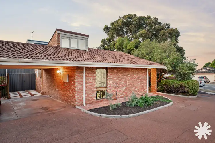 1/300 Preston Point Road, Attadale WA 6156