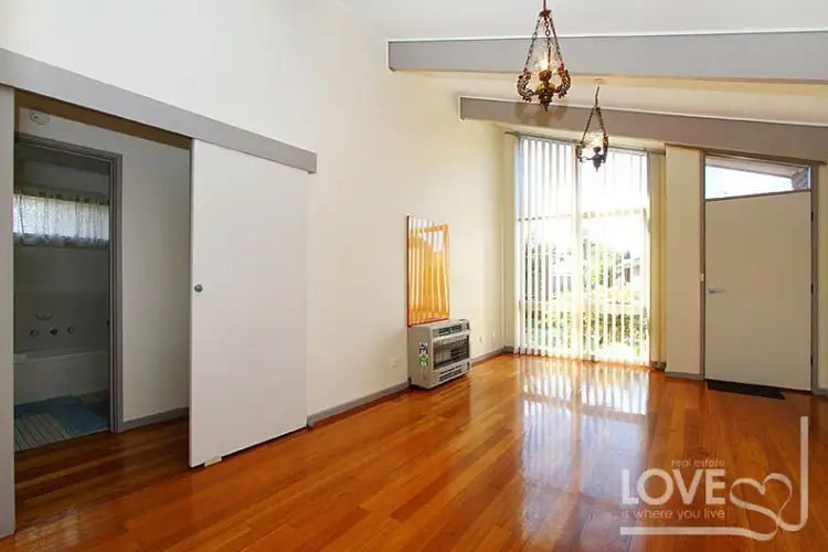 Third view of Homely unit listing, 3/8 Symon Crescent, Thomastown VIC 3074