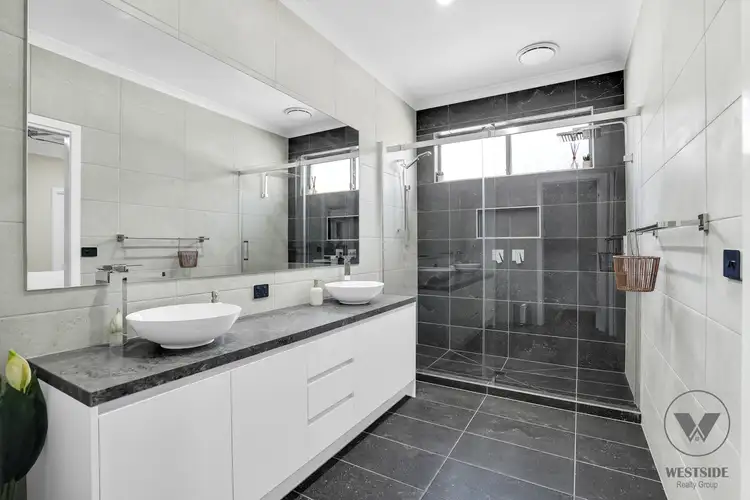 Sixth view of Homely house listing, 10 Bondon Crescent, Manor Lakes VIC 3024