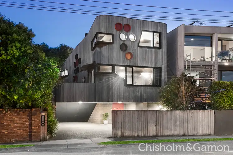 103 Ormond Esplanade, Elwood VIC 3184