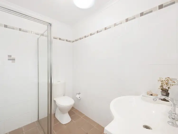 Sixth view of Homely villa listing, 1/18 Bellevue Road, Mudgee NSW 2850