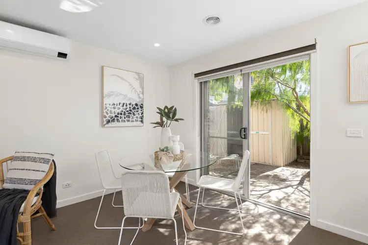 Fourth view of Homely unit listing, 2/11 Kenilworth Street, Frankston VIC 3199