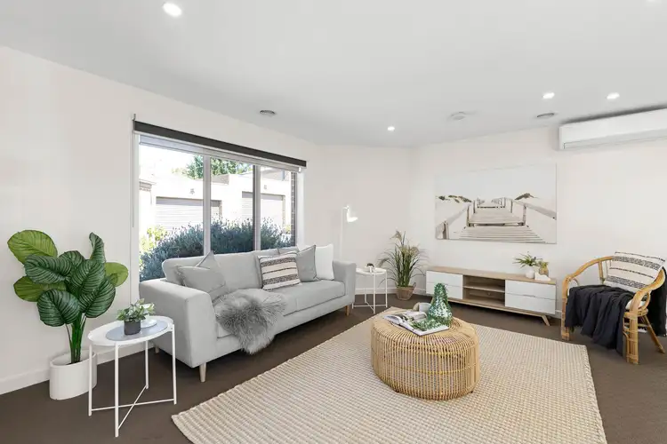 Fifth view of Homely unit listing, 2/11 Kenilworth Street, Frankston VIC 3199