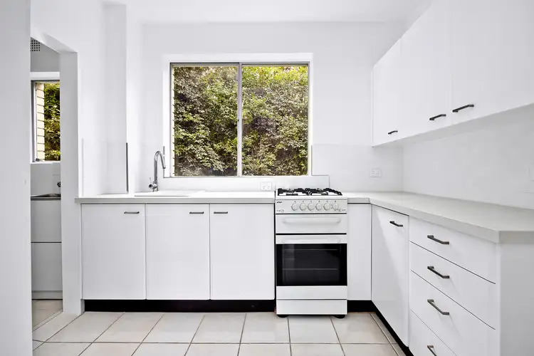 Fifth view of Homely apartment listing, 19/40 Evans Street, Freshwater NSW 2096