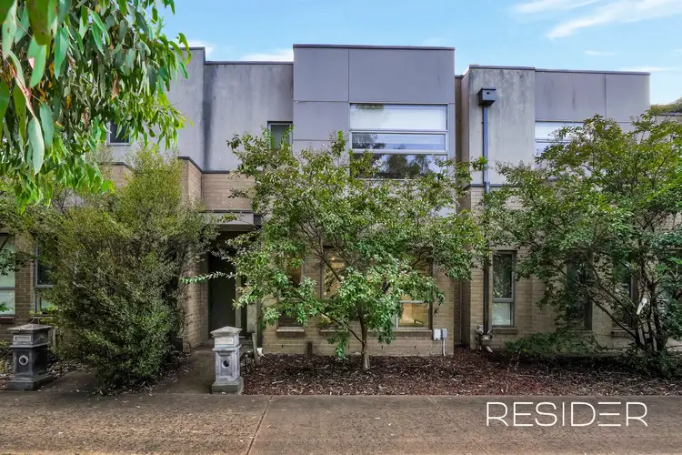 10 Lawn Walk, Mernda VIC 3754