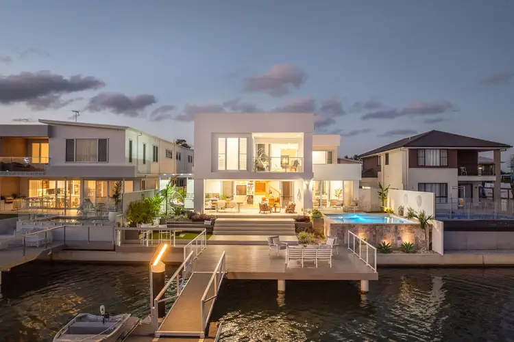 66 Coolum Parade, Newport QLD 4020