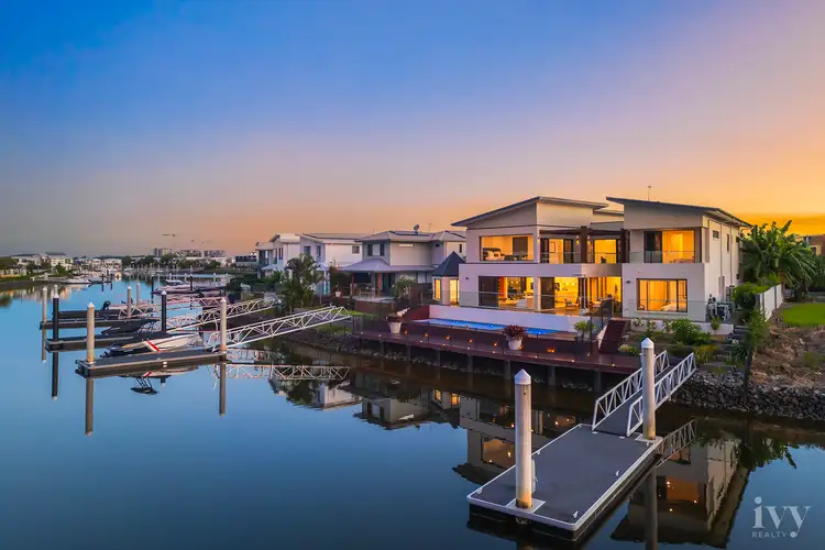 14-16 Northwater Drive, Hope Island QLD 4212
